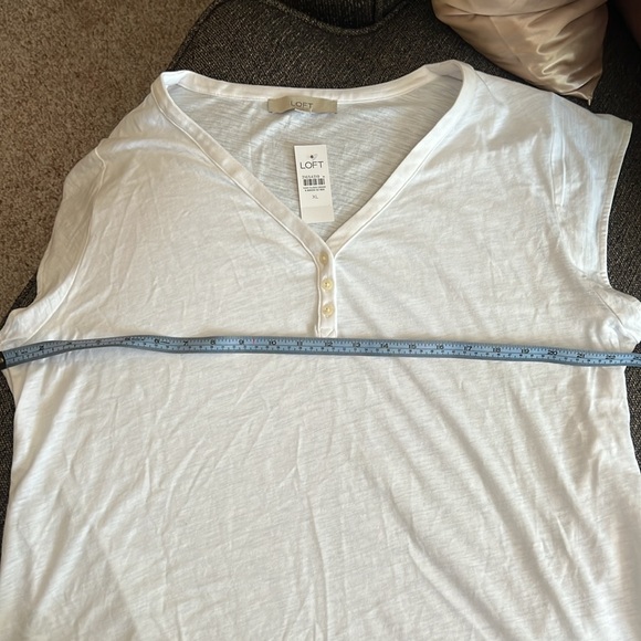 COPY - Loft -  white Henley  tee - new with tag - Picture 3 of 3
